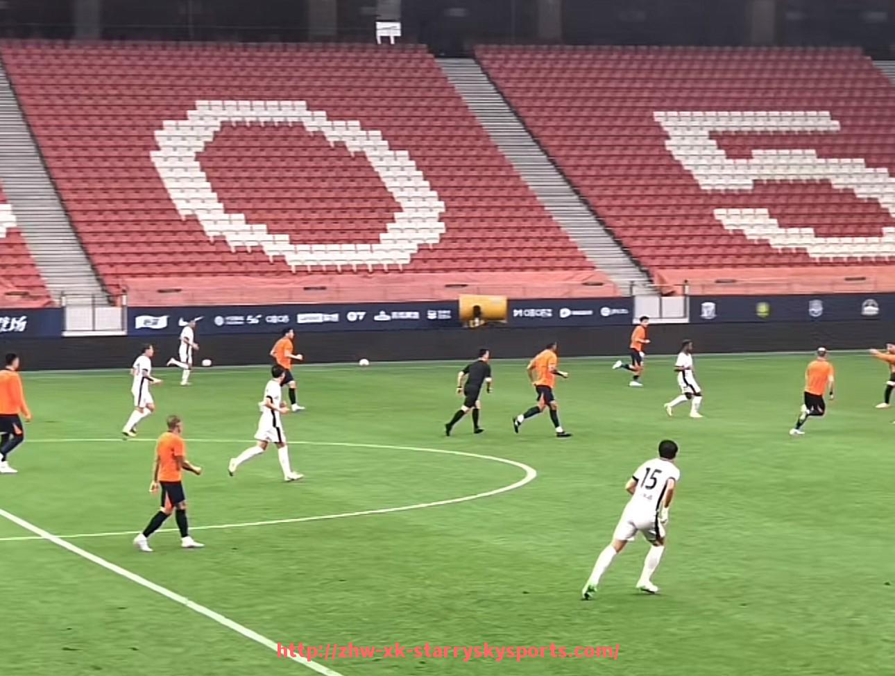 星空体育-英超球员工资榜前五名揭秘，顶薪运动员收入排名