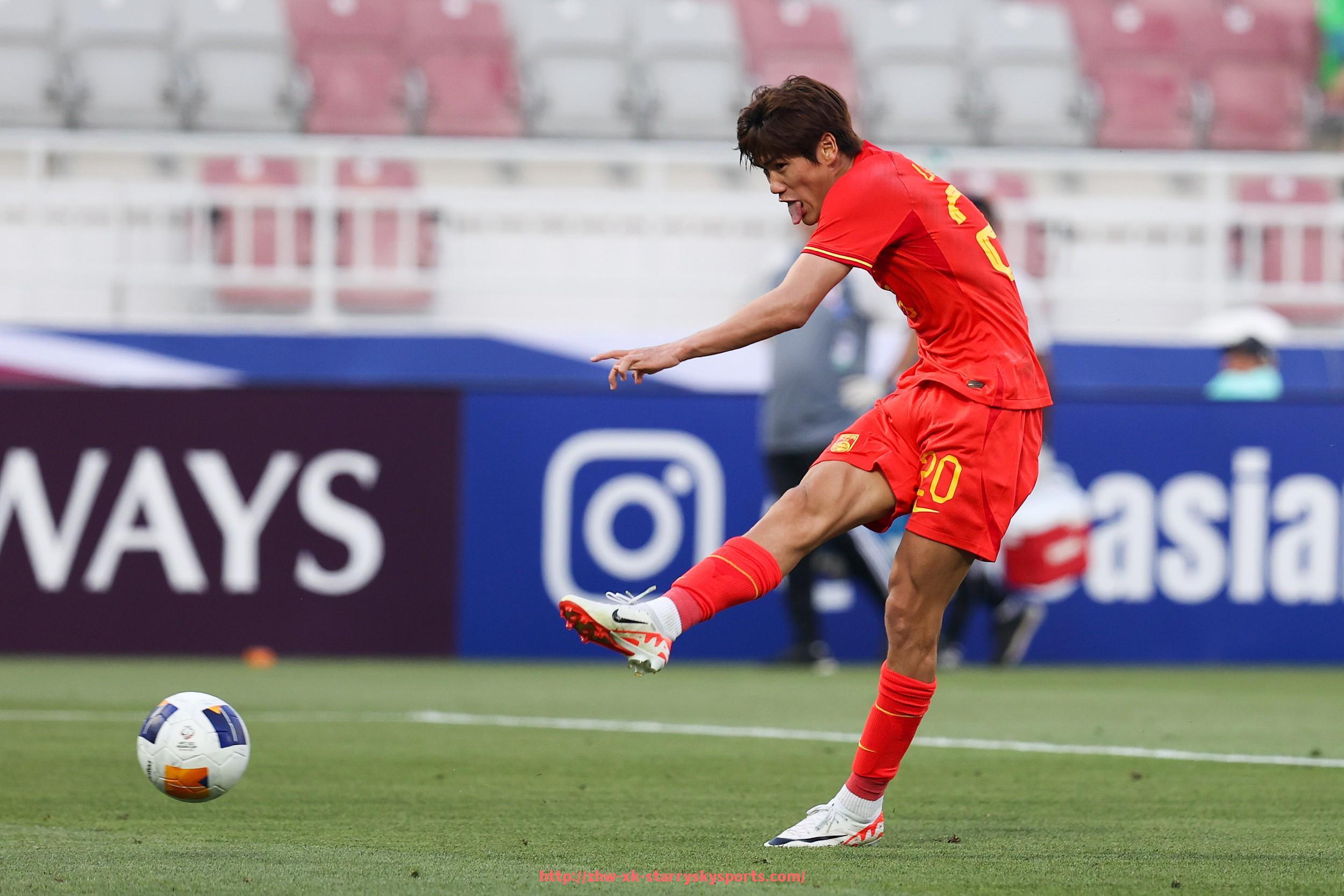 星空体育-世俱杯历史最受欢迎球员票选结果与人气背后因素探讨